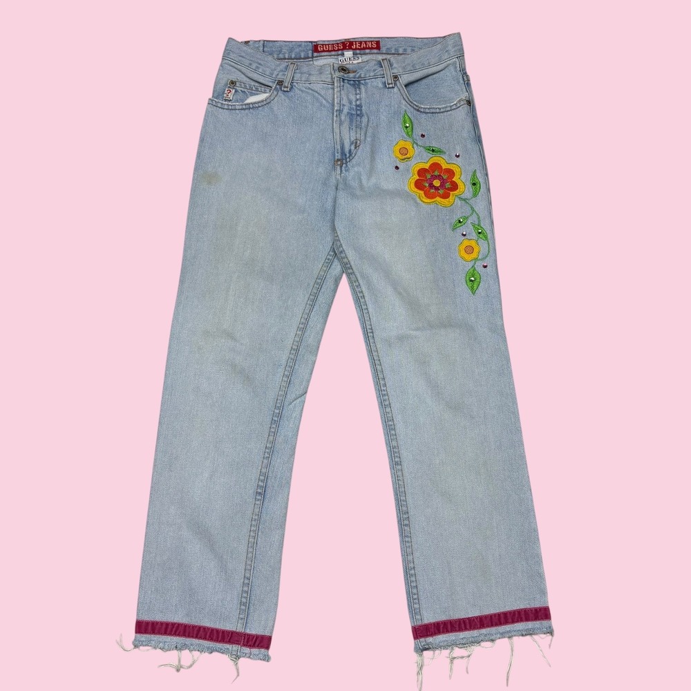Vintage Guess Jeans Light Wash Floral Embroidered Velvet Trim Raw Hem 10008EMB